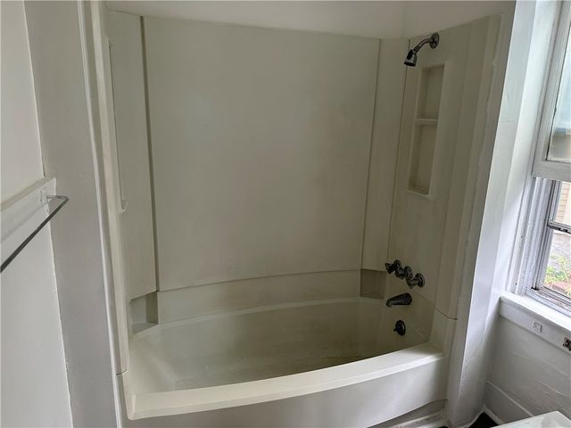 525 Averill Avenue, Rochester, NY 14607