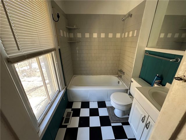 525 Averill Avenue, Rochester, NY 14607