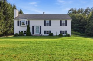 12 Constance Drive, Londonderry, NH 03053