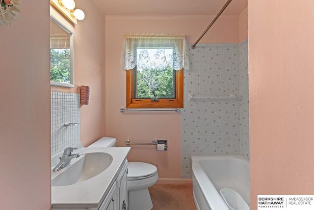 3315 Van Dorn Street, Lincoln, NE 68506