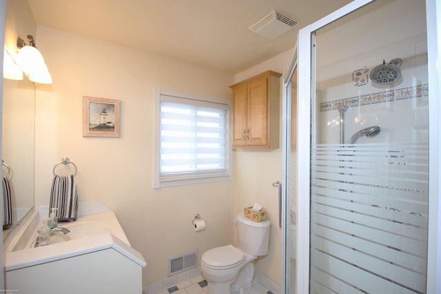 23207 Recreation Street, Saint Clair Shores, MI 48082