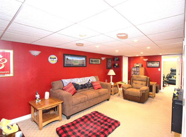 23207 Recreation Street, Saint Clair Shores, MI 48082