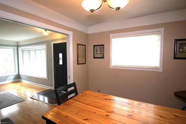 23207 Recreation Street, Saint Clair Shores, MI 48082