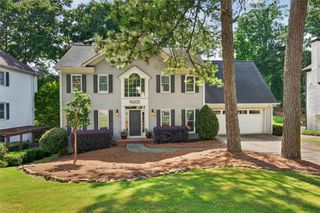 9005 Ridgestone Court, Roswell, GA 30076