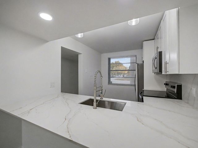 3501 Village Boulevard 104, West Palm Beach, FL 33409