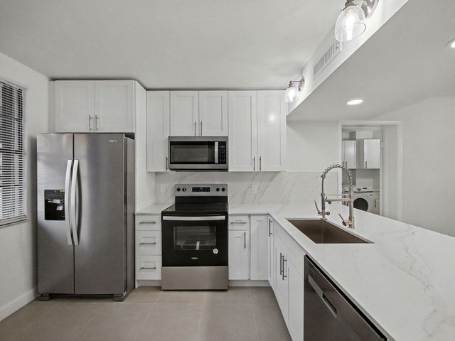 3501 Village Boulevard 104, West Palm Beach, FL 33409