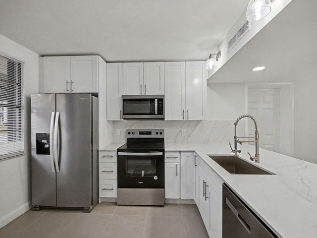 3501 Village Boulevard 104, West Palm Beach, FL 33409