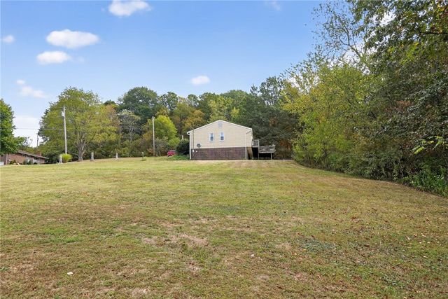 154 Patterson Farm Rd, Independence, PA 15026