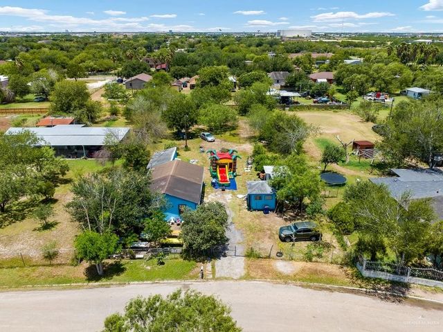 5203 Sendero Avenue, Edinburg, TX 78542