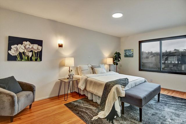 635 Parkview Circle, Pacifica, CA 94044