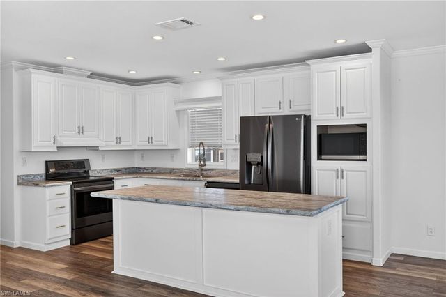 14729 Constitution WAY, North Fort Myers, FL 33917