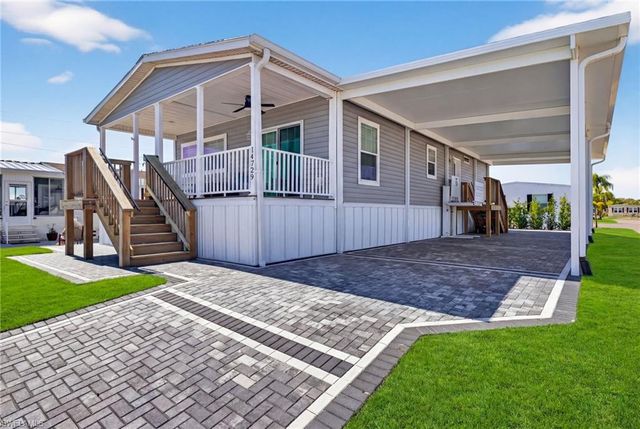 14729 Constitution WAY, North Fort Myers, FL 33917