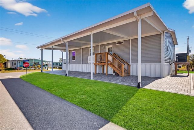 14729 Constitution WAY, North Fort Myers, FL 33917