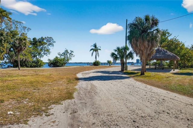 14729 Constitution WAY, North Fort Myers, FL 33917