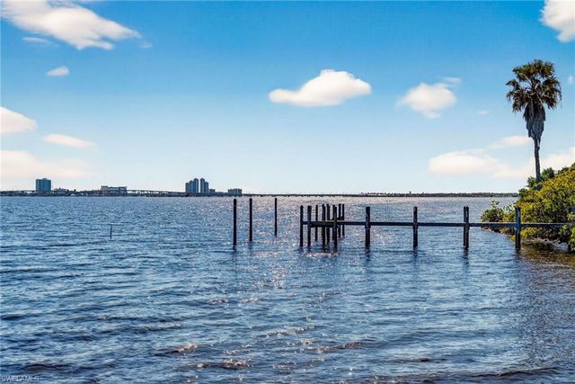 14729 Constitution WAY, North Fort Myers, FL 33917