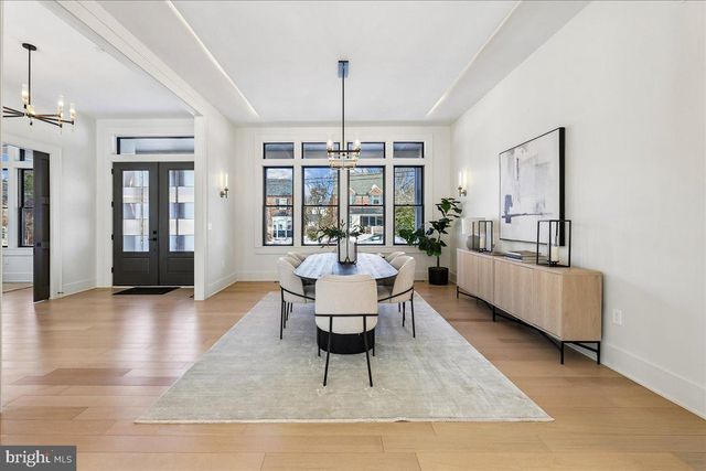 4428 ALBEMARLE ST NW, Washington, DC 20016