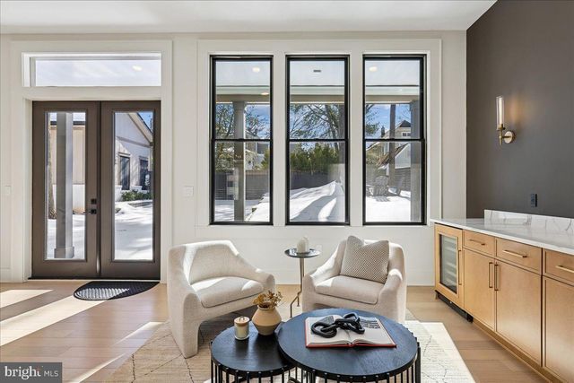 4428 ALBEMARLE ST NW, Washington, DC 20016