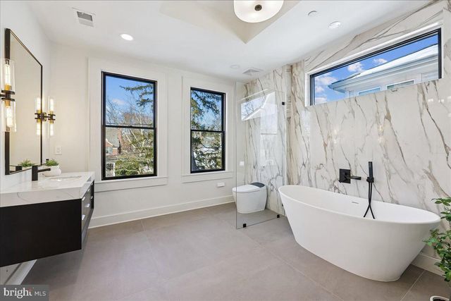 4428 ALBEMARLE ST NW, Washington, DC 20016