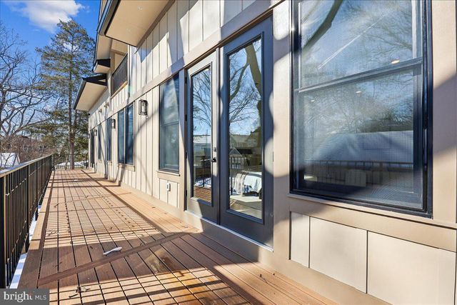 4428 ALBEMARLE ST NW, Washington, DC 20016