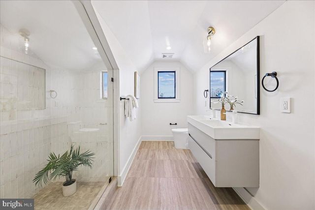 4428 ALBEMARLE ST NW, Washington, DC 20016