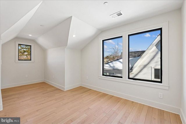 4428 ALBEMARLE ST NW, Washington, DC 20016