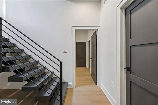 4428 ALBEMARLE ST NW, Washington, DC 20016