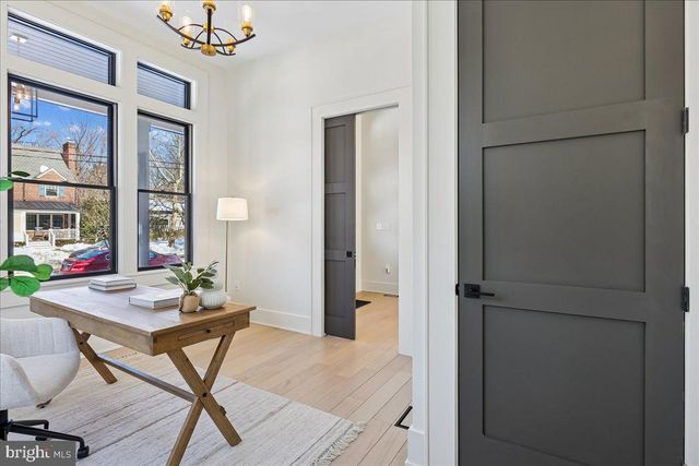 4428 ALBEMARLE ST NW, Washington, DC 20016