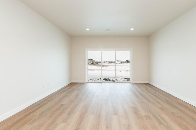 1600 5th Avenue NE, Dilworth, MN 56529