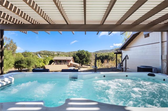 17705 Rodeo Road, Ortega Mountain, CA 92530