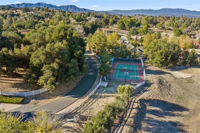 17705 Rodeo Road, Ortega Mountain, CA 92530