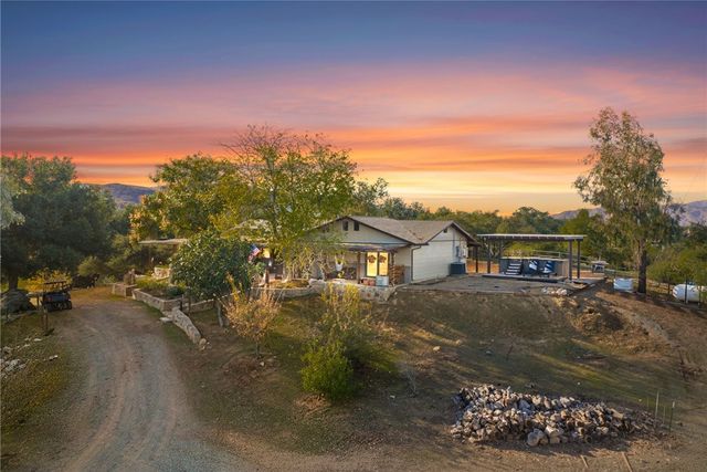 17705 Rodeo Road, Ortega Mountain, CA 92530