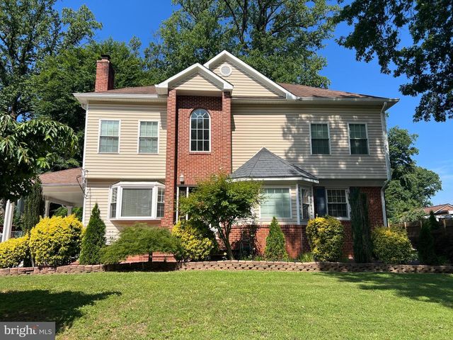 5409 EASTON DR, Springfield, VA 22151