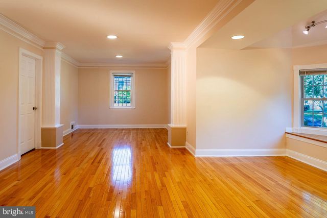 5409 EASTON DR, Springfield, VA 22151
