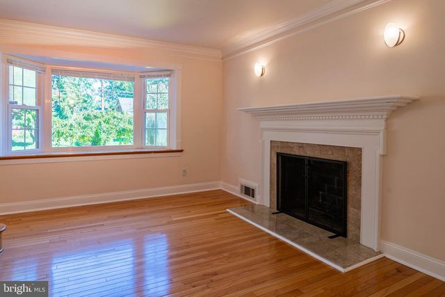 5409 EASTON DR, Springfield, VA 22151