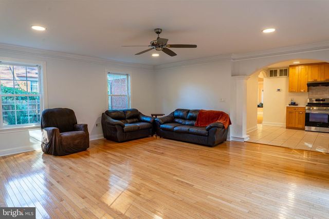 5409 EASTON DR, Springfield, VA 22151