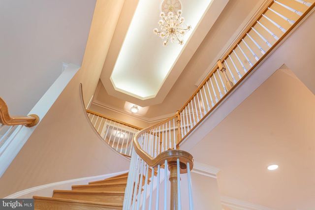 5409 EASTON DR, Springfield, VA 22151