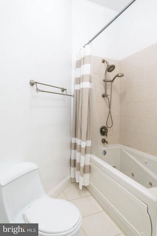 5409 EASTON DR, Springfield, VA 22151
