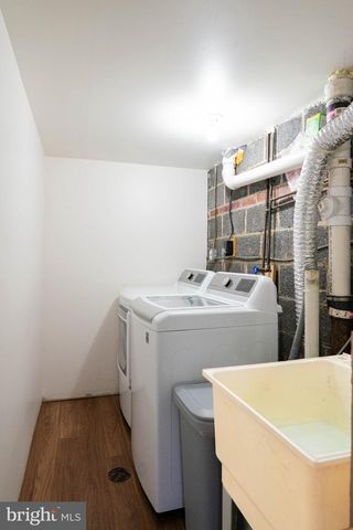 5409 EASTON DR, Springfield, VA 22151