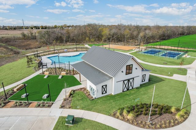 2403 Liberty Crossing Avenue, Royse City, TX 75189