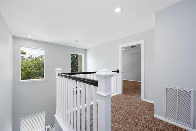 2470 Country Club Drive, Pearland, TX 77581