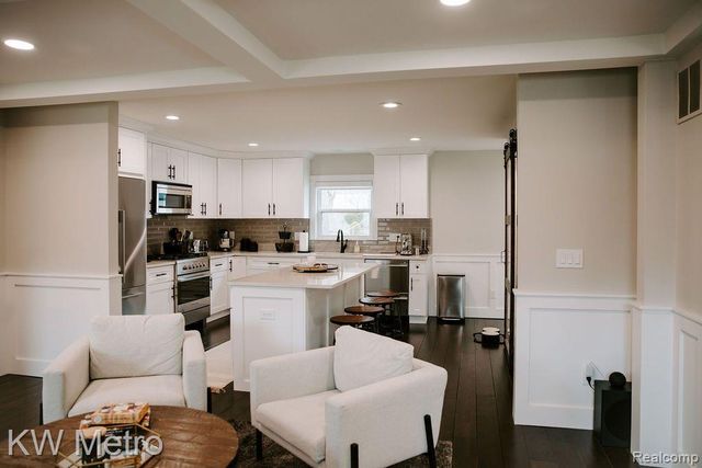 973 Allen Drive, Northville, MI 48167