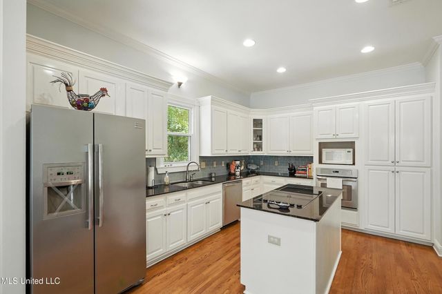 1618 Cypress Lane, Gulfport, MS 39507