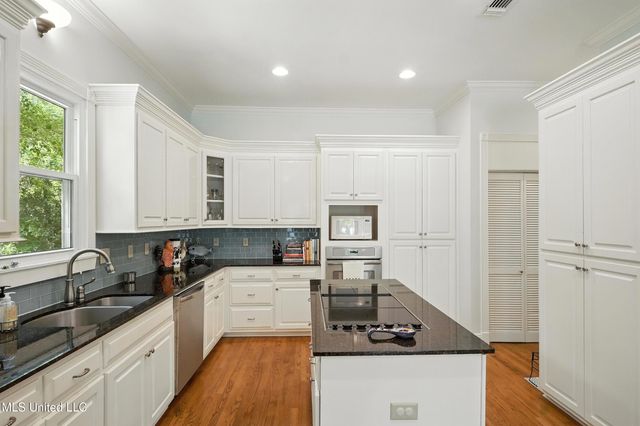 1618 Cypress Lane, Gulfport, MS 39507