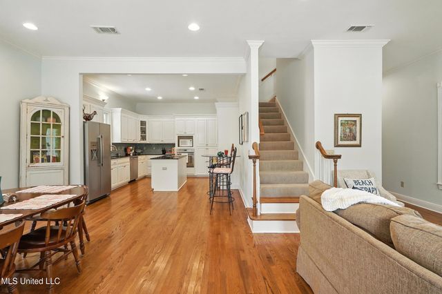 1618 Cypress Lane, Gulfport, MS 39507