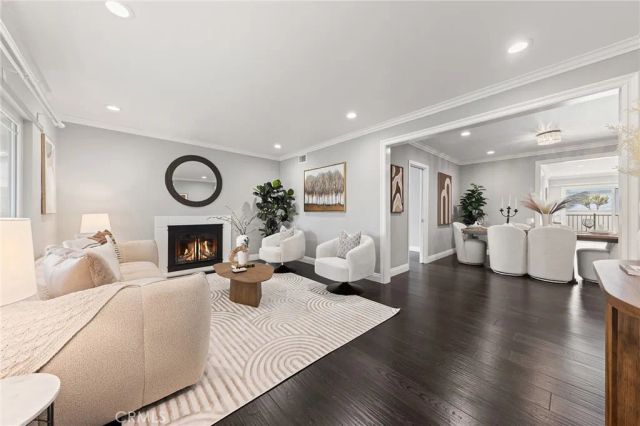 1025 S Vega Street, Alhambra, CA 91801