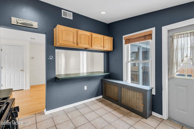 17 Brevent Avenue, Leonardo, NJ 07737