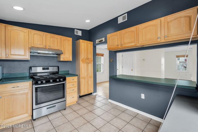 17 Brevent Avenue, Leonardo, NJ 07737