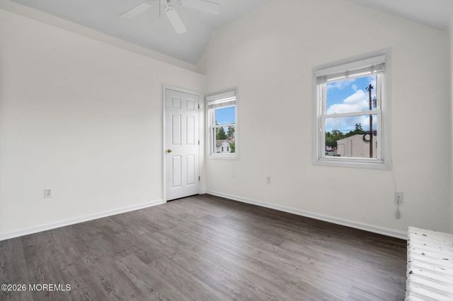 17 Brevent Avenue, Leonardo, NJ 07737