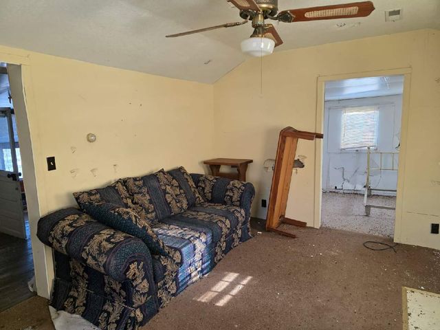 13420 Howard Road, Prophetstown, IL 61277