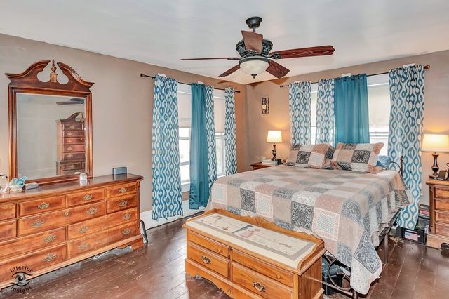 9402 Sproat Avenue, Oak Lawn, IL 60453